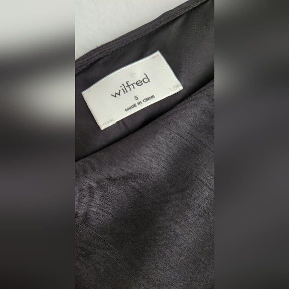 Aritzia Wilfred Rhapsody Dress, size 6 - Picture 4 of 11